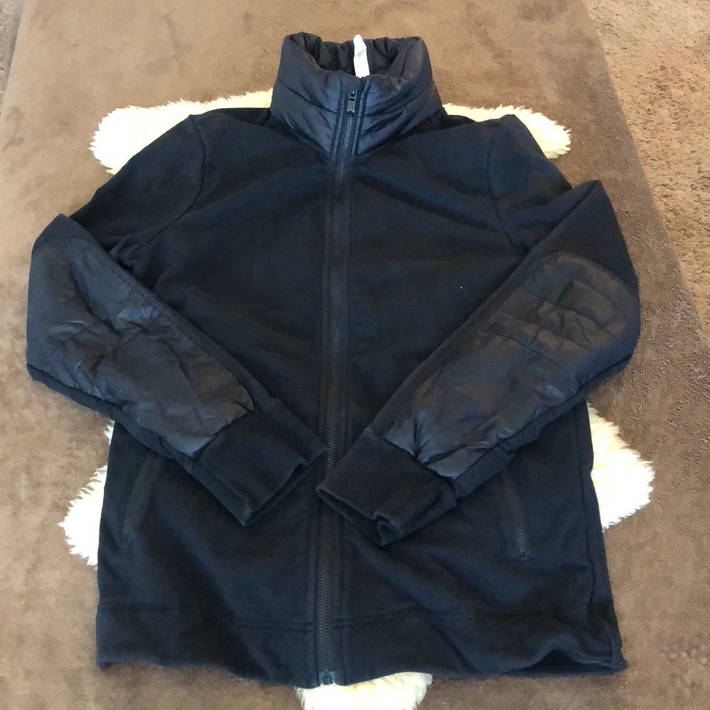 EUC Lululemon jacket